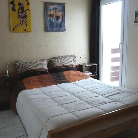 10 Pers. Avec Balcon 70264 Апартаменты Лез-Англь